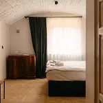 Folwark Wielka Wies - Palac Pod Debem Glowczyce