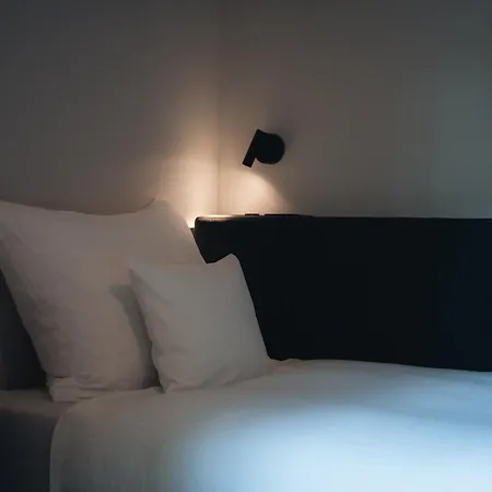 Folwark Wielka Wies - Palac Pod Debem Panzió 3*