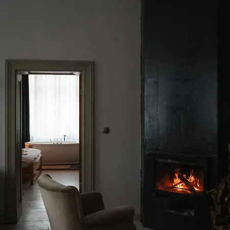 Folwark Wielka Wies - Palac Pod Debem Bed & Breakfast Glowczyce