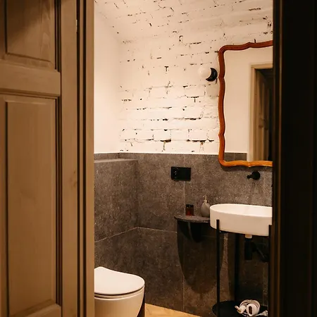 Folwark Wielka Wies - Palac Pod Debem Bed & Breakfast Glowczyce