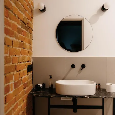 Folwark Wielka Wies - Palac Pod Debem 3*