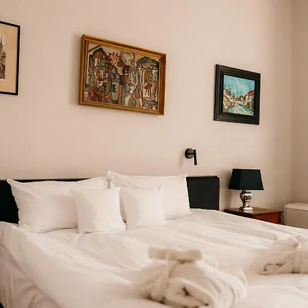 Folwark Wielka Wies Bed & Breakfast