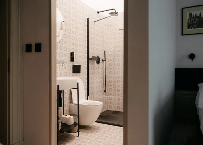 Folwark Wielka Wies - Palac Pod Debem Bed & Breakfast 3*