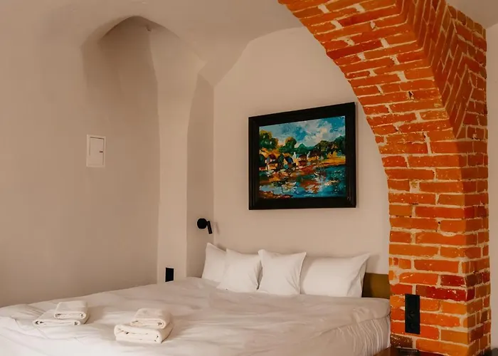 Folwark Wielka Wies - Palac Pod Debem 3*