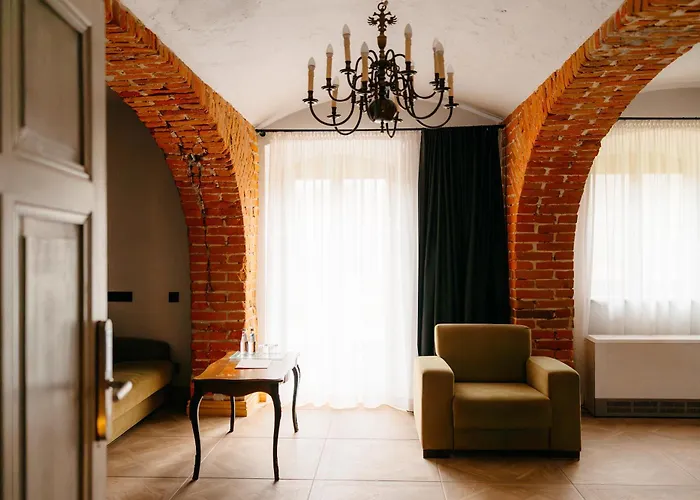 Folwark Wielka Wies - Palac Pod Debem Glowczyce