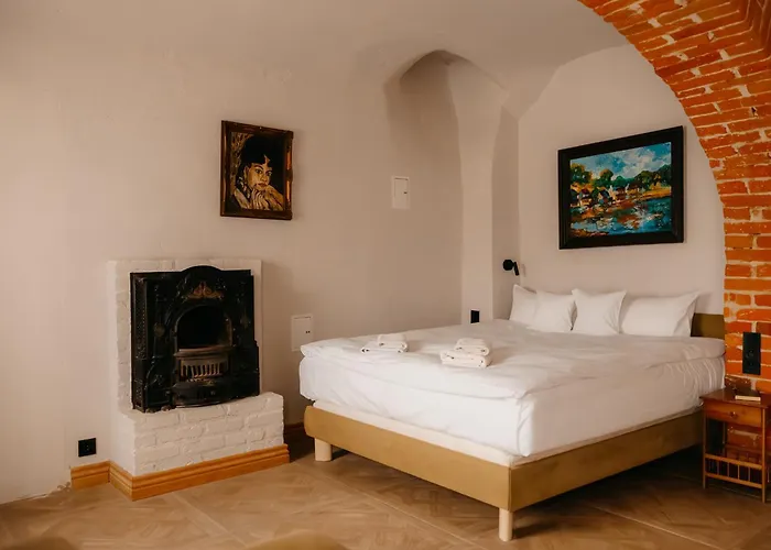 Folwark Wielka Wies - Palac Pod Debem 3* Glowczyce